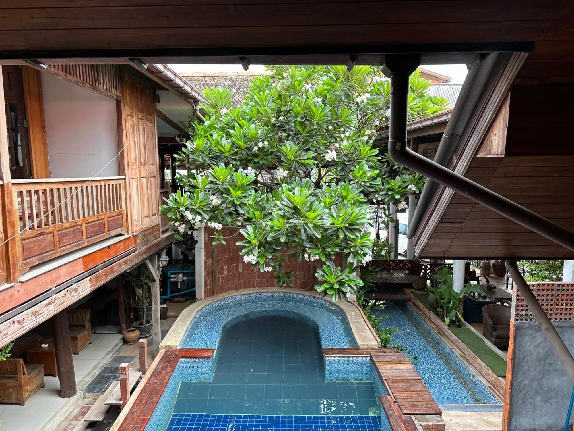 Tony'S Place Ayutthaya Exteriér fotografie