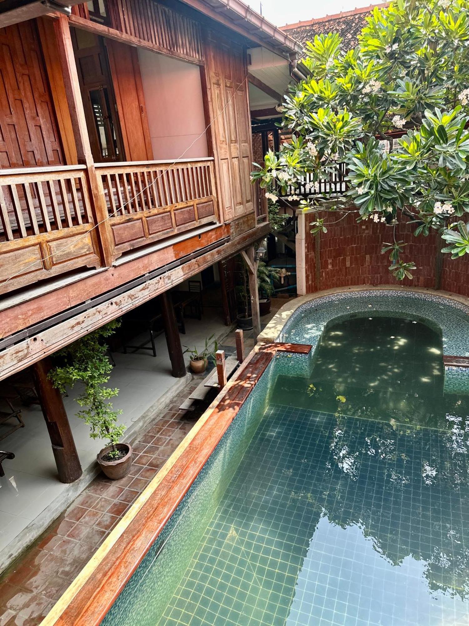 Tony'S Place Ayutthaya Exteriér fotografie